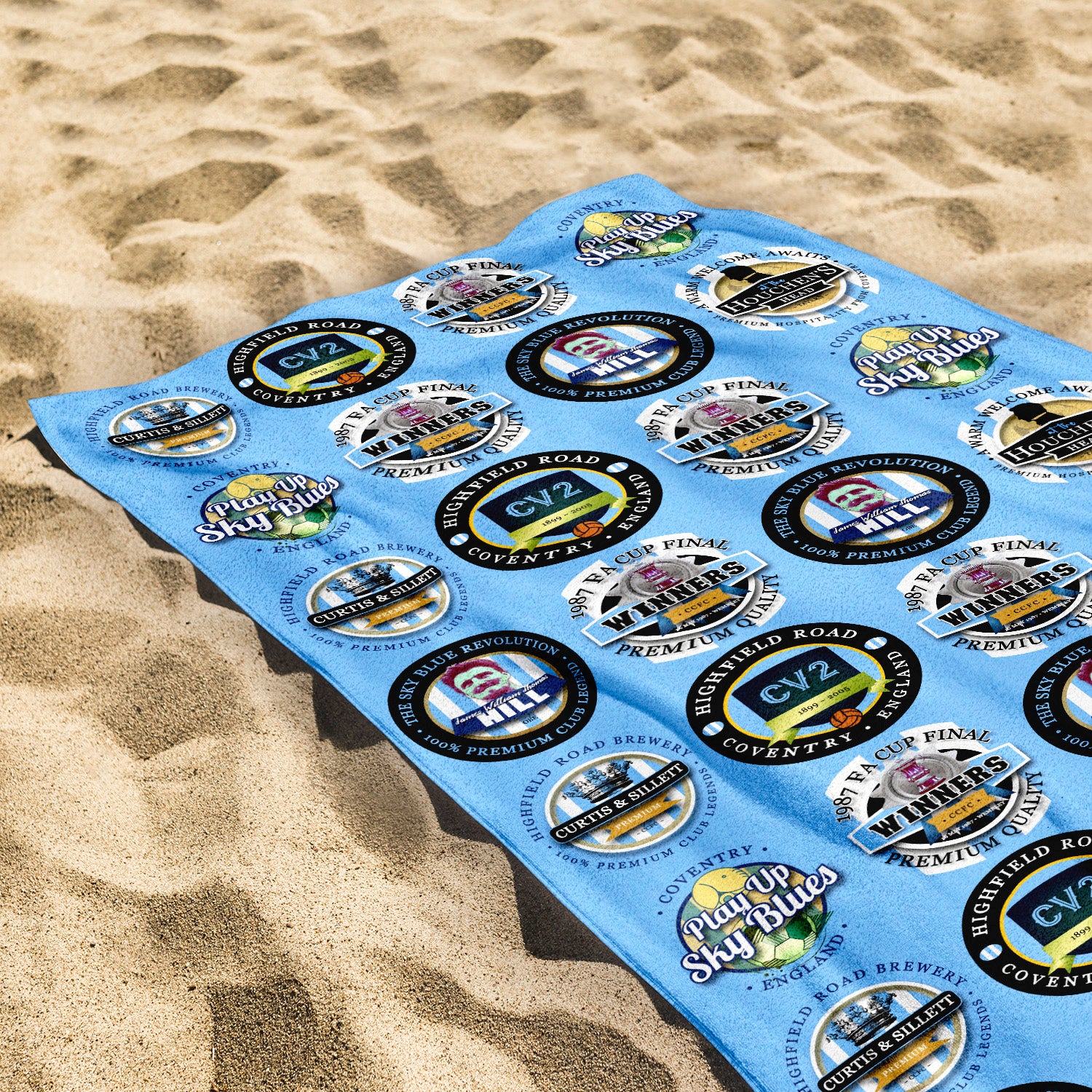 Coventry - Football Legends - Personalised Lightweight, Microfibre Retro Beach Towel - 150cm x 75cm