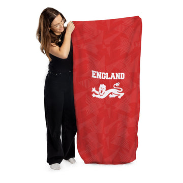 England Red - Euro's - Retro Beach Towel - 150cm x 75cm