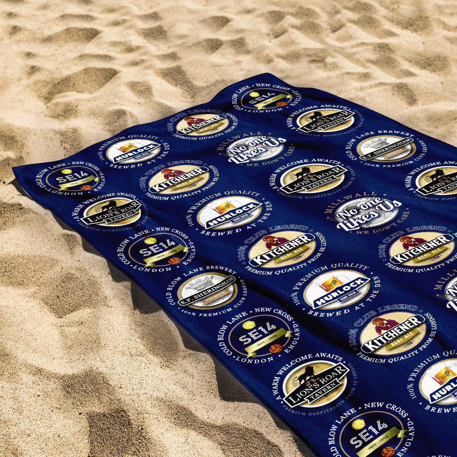 The Lions - Football Legends - Personalised Lightweight, Microfibre Retro Beach Towel - 150cm x 75cm