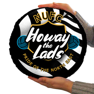 Newcastle Howay - Football Legends - Circle Cushion 14