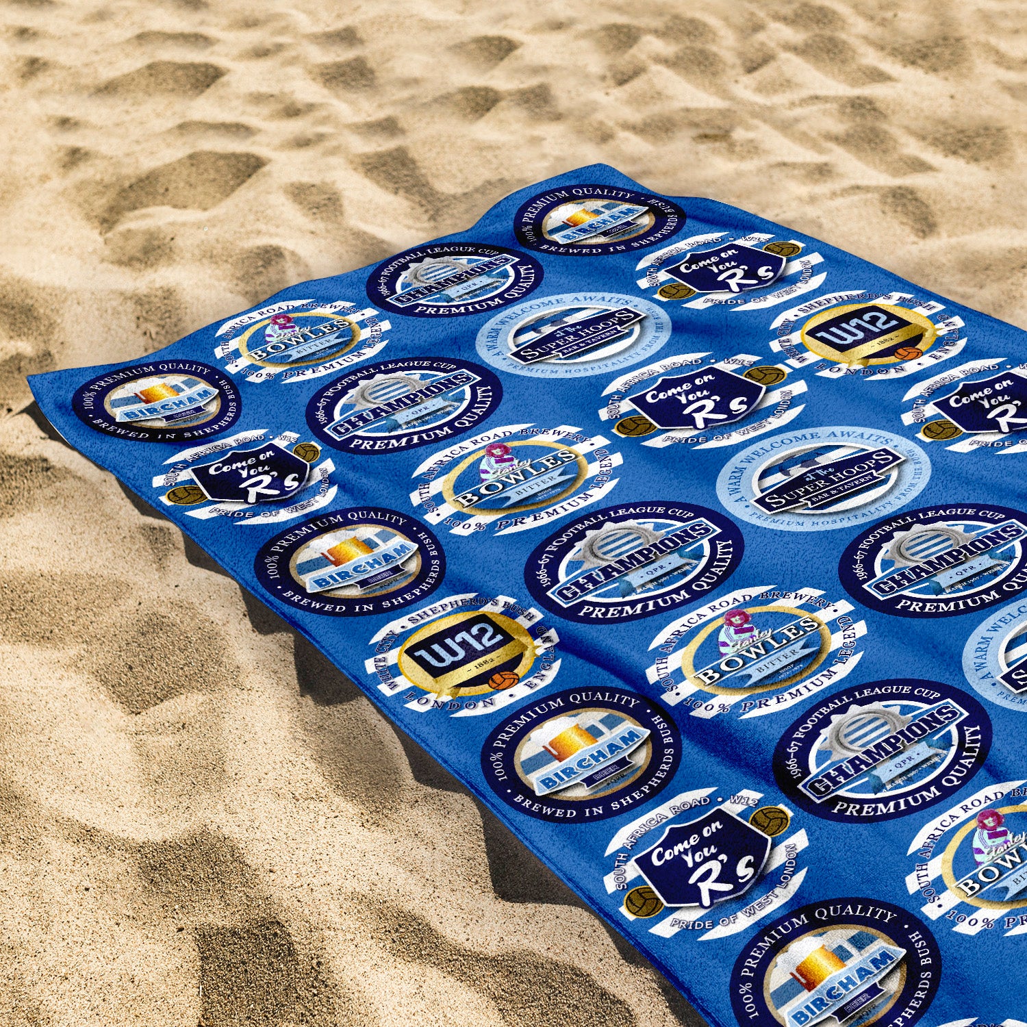 The Hoops - Football Legends - Personalised Lightweight, Microfibre Retro Beach Towel - 150cm x 75cm