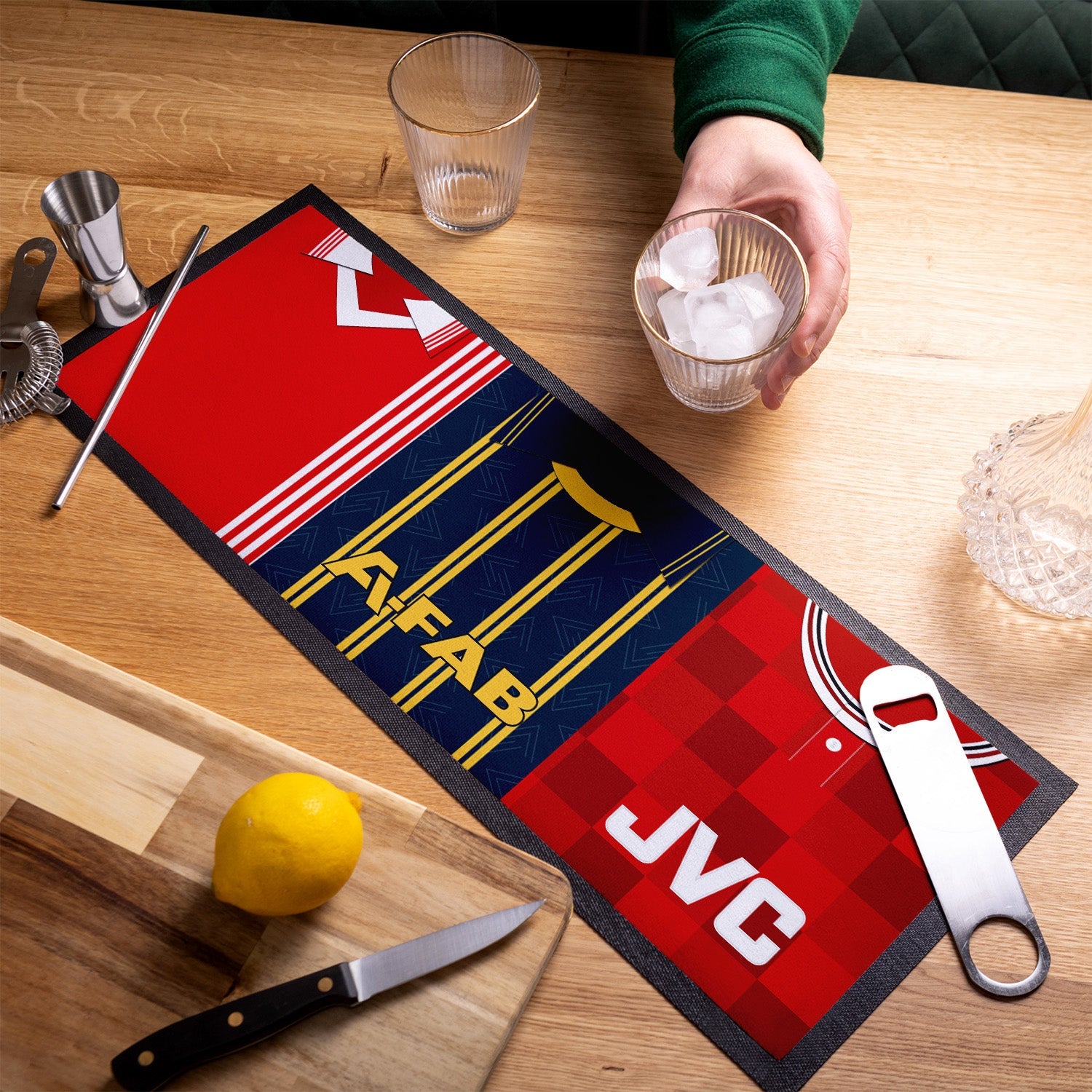 Aberdeen Retro Football Shirts - Personalised Bar Runner