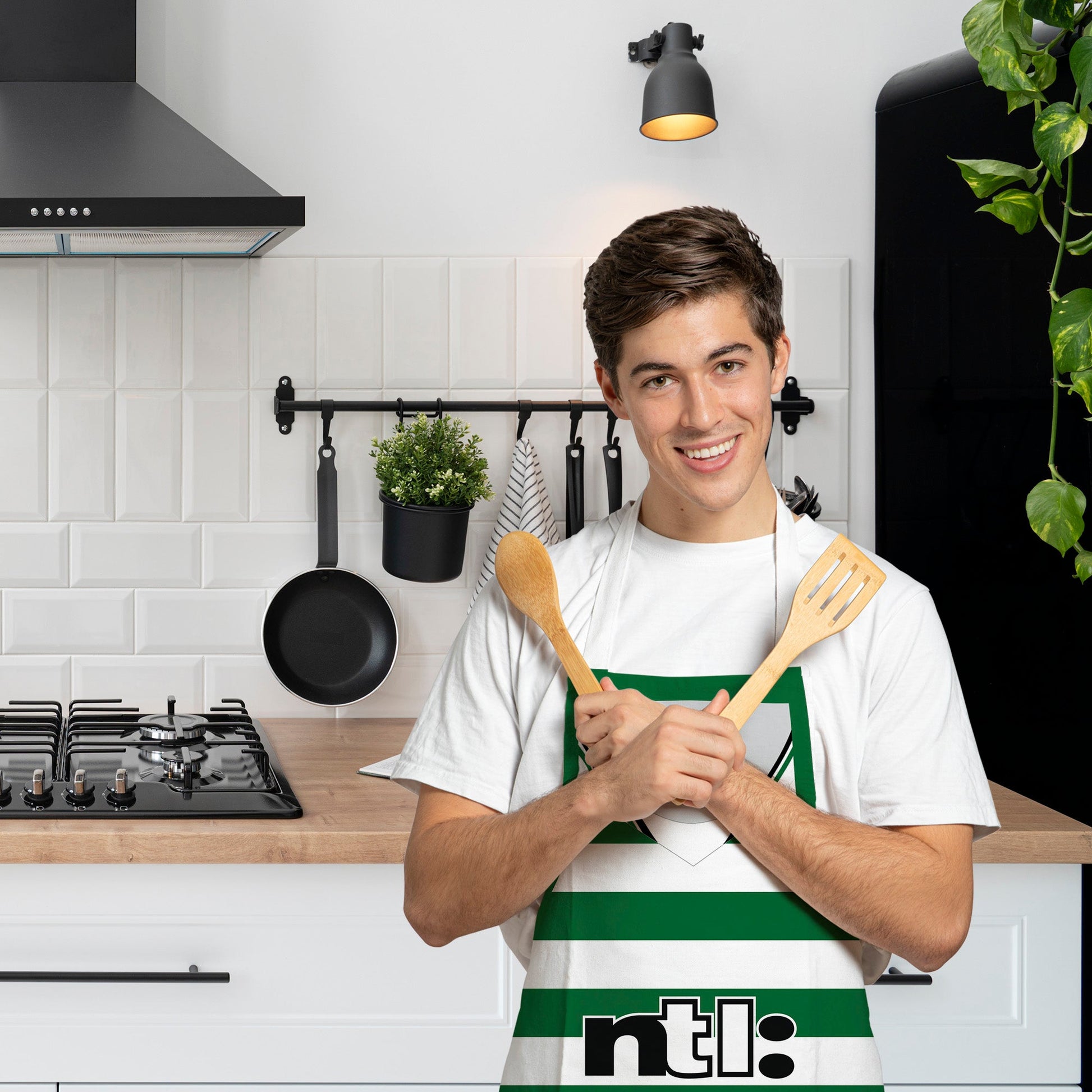 Celtic - 2001 - Home Shirt - Personalised Retro Football Apron