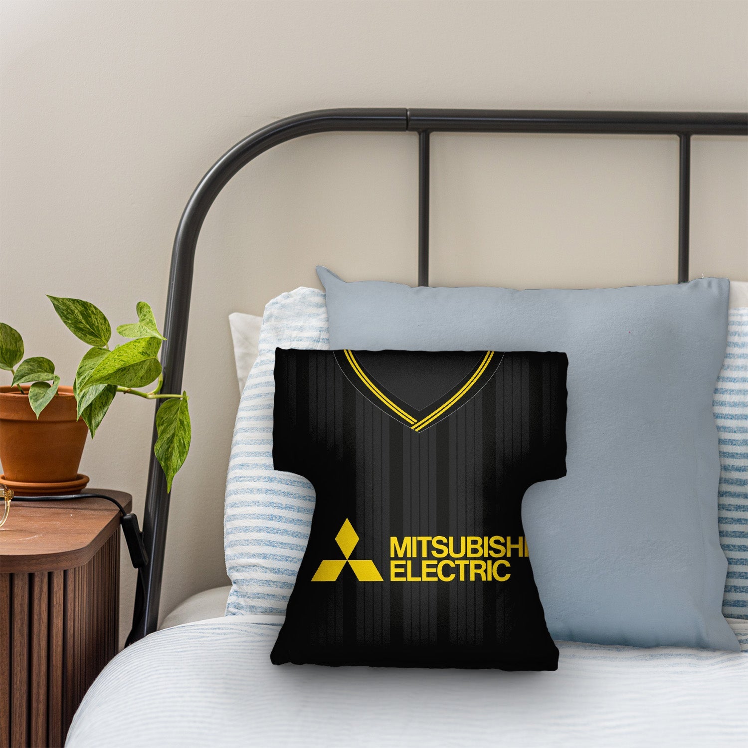 Livingston 1995 Home Shirt - Personalised Retro Shirt Cushion