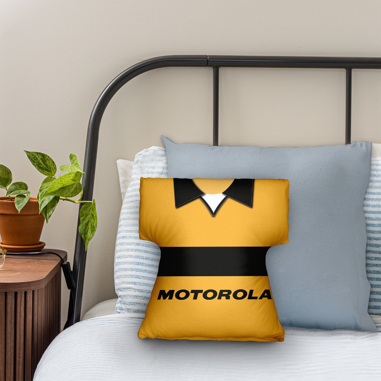 Livingston 2001 Home Shirt - Personalised Retro Shirt Cushion