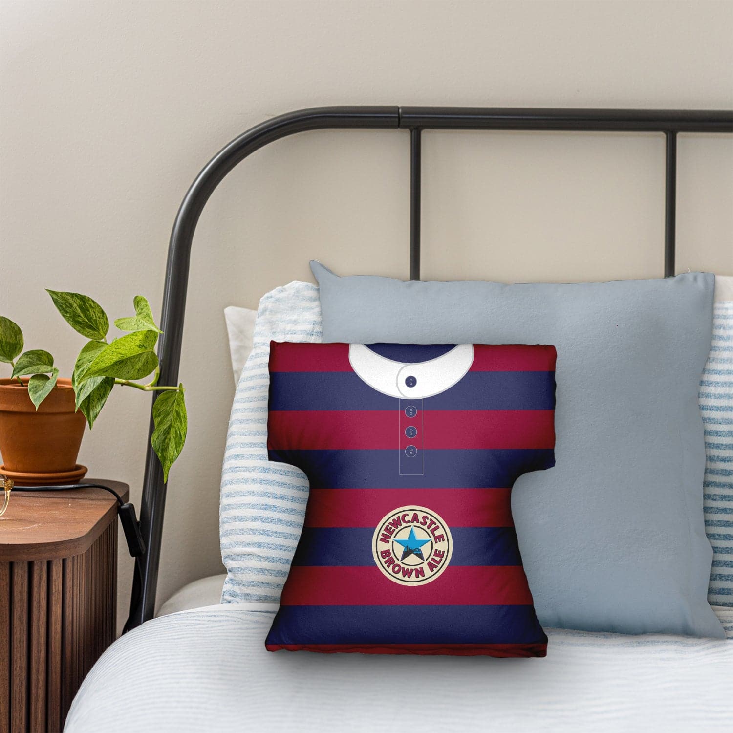 Newcastle 1996 Away - Retro  Shirt Cushion