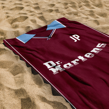 West Ham - 2000 Home Shirt - Personalised Retro Lightweight, Microfibre Beach Towel - 150cm x 75cm